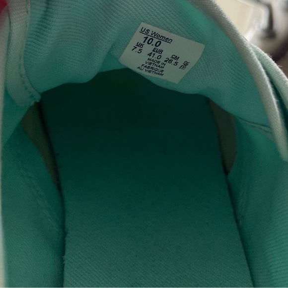 Vans Authentic Shoe Size 10 - Picture 6 of 6